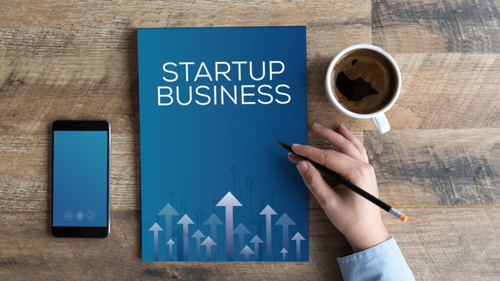 冊子にSTART UP BUSINESSと書かれている画像